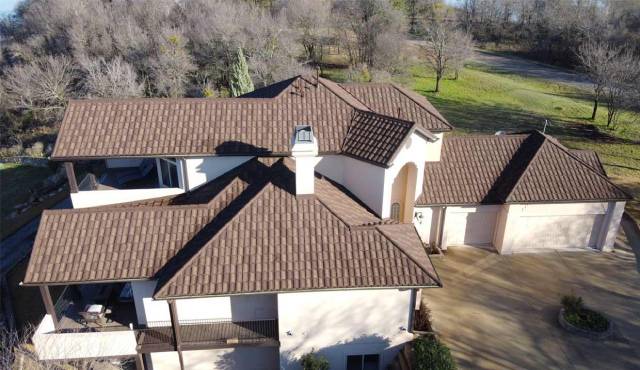 Sr1 Roofing