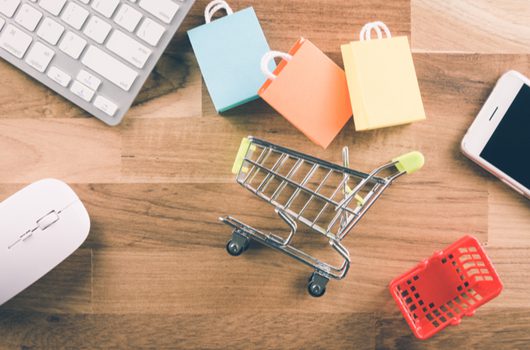 Connect & Engage with Your Customers Through E-Commerce Social Media Management